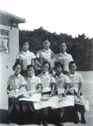 With close friends in the Sun Jung Middle School painting club